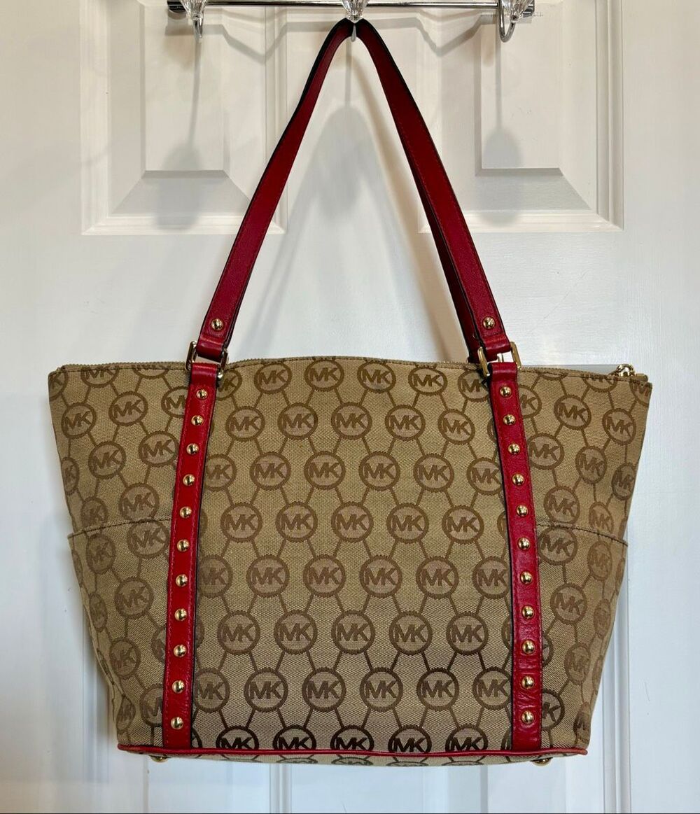 MICHAEL KORS - Jet Set Signature Studded Tote - Beige/Tan Canvas & Red Leather - Picture 3 of 11